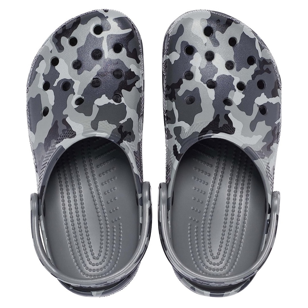 crocs(クロックス)の【タグ付き・未使用品】 クロックス  プリンテッド カモ クロッグ 24 レディースの靴/シューズ(サンダル)の商品写真