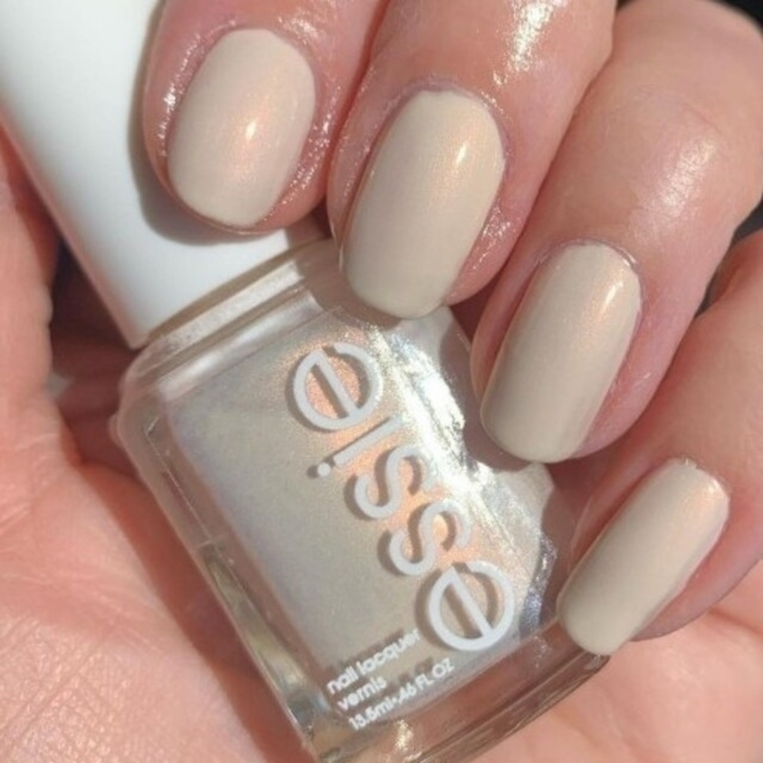 Essie(エッシー)のessie   1669   Get Oasis コスメ/美容のネイル(マニキュア)の商品写真