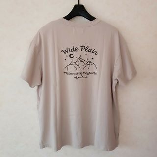 ホリデイ(holiday)のアンティローザホリデー ꕤ 刺繍Tシャツ 半袖  レディース(Tシャツ(半袖/袖なし))