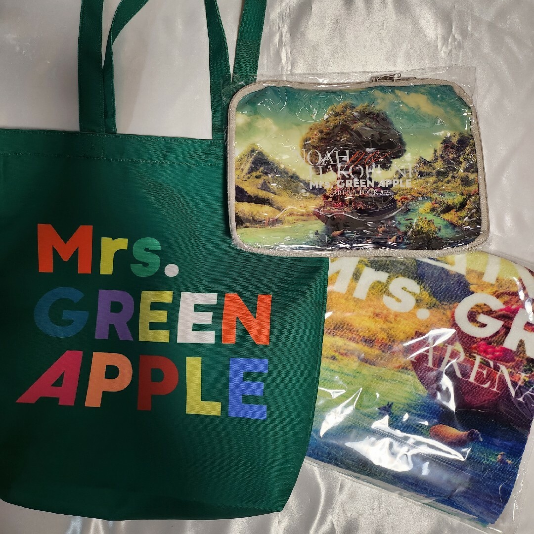 ミセスグリーンアップル　Mrs. GREEN APPLE LIVE SS席特典