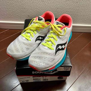 サッカニー(SAUCONY)の【お値下げしました】エンドルフィンスピード(陸上競技)