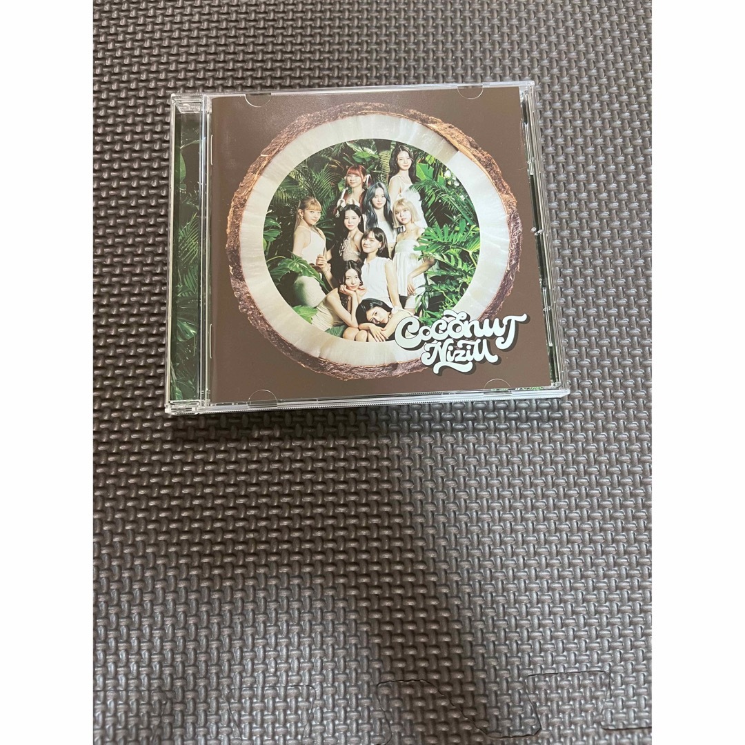 NiziU COCONUT 通常盤CD エンタメ/ホビーのCD(K-POP/アジア)の商品写真