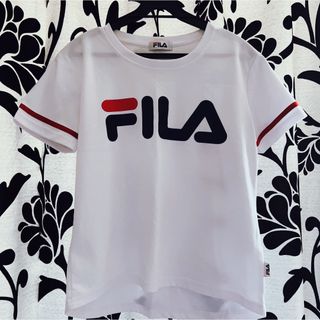 フィラ(FILA)のFILA 美品　スポーティTシャツ(Tシャツ(半袖/袖なし))