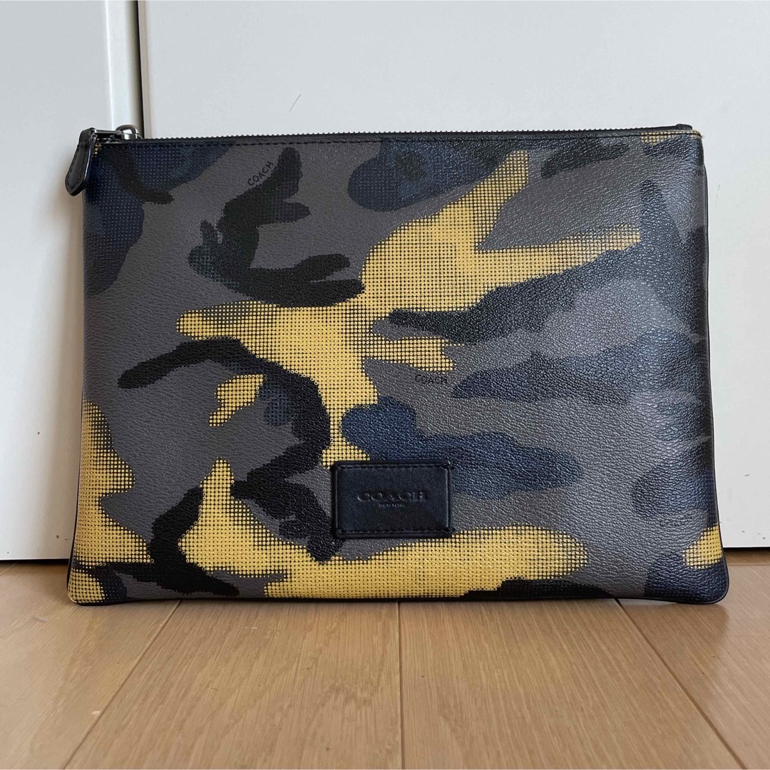 コーチCOACH クラッチバッグ F37881 カモ柄　中古 | フリマアプリ ラクマ