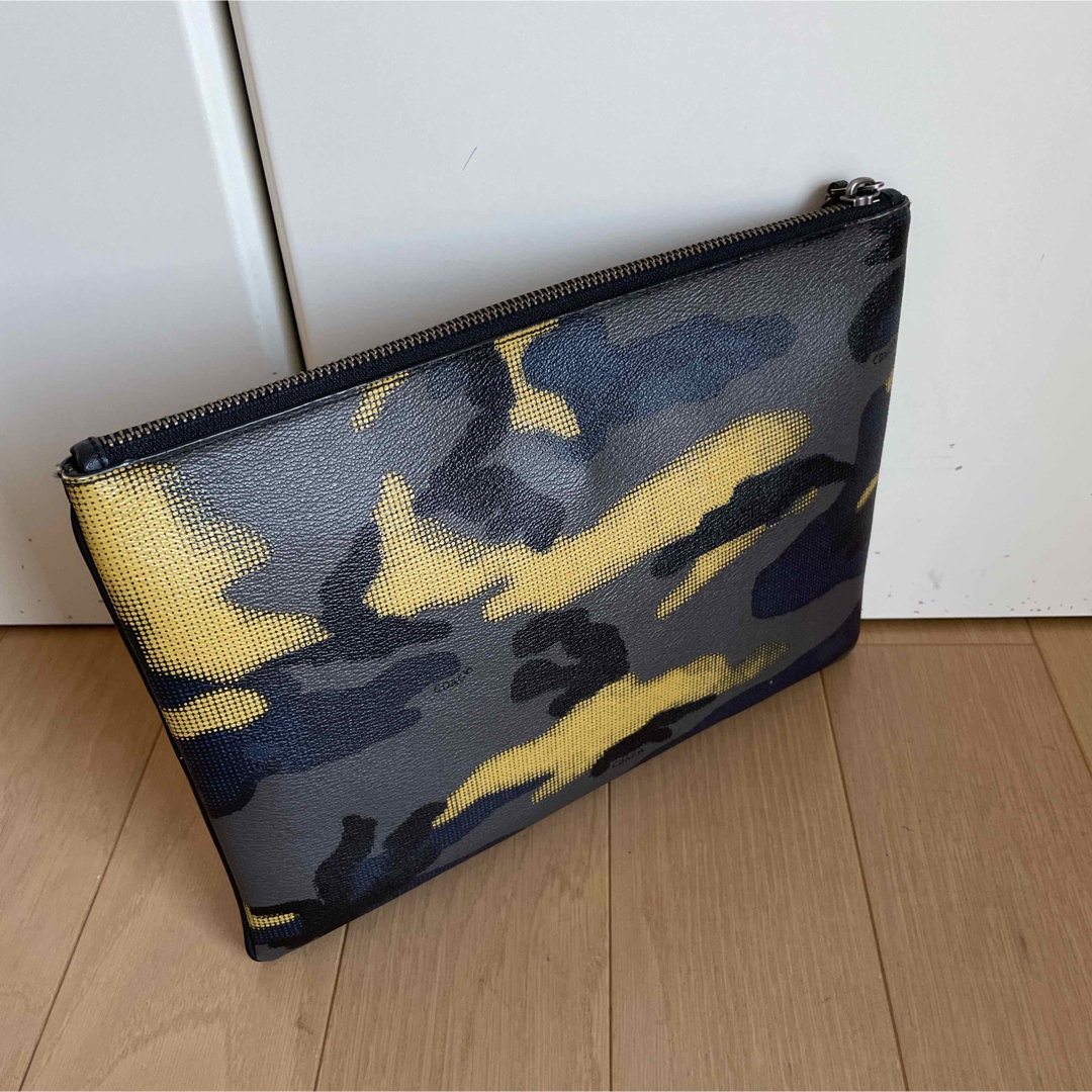 コーチCOACH クラッチバッグ F37881 カモ柄　中古