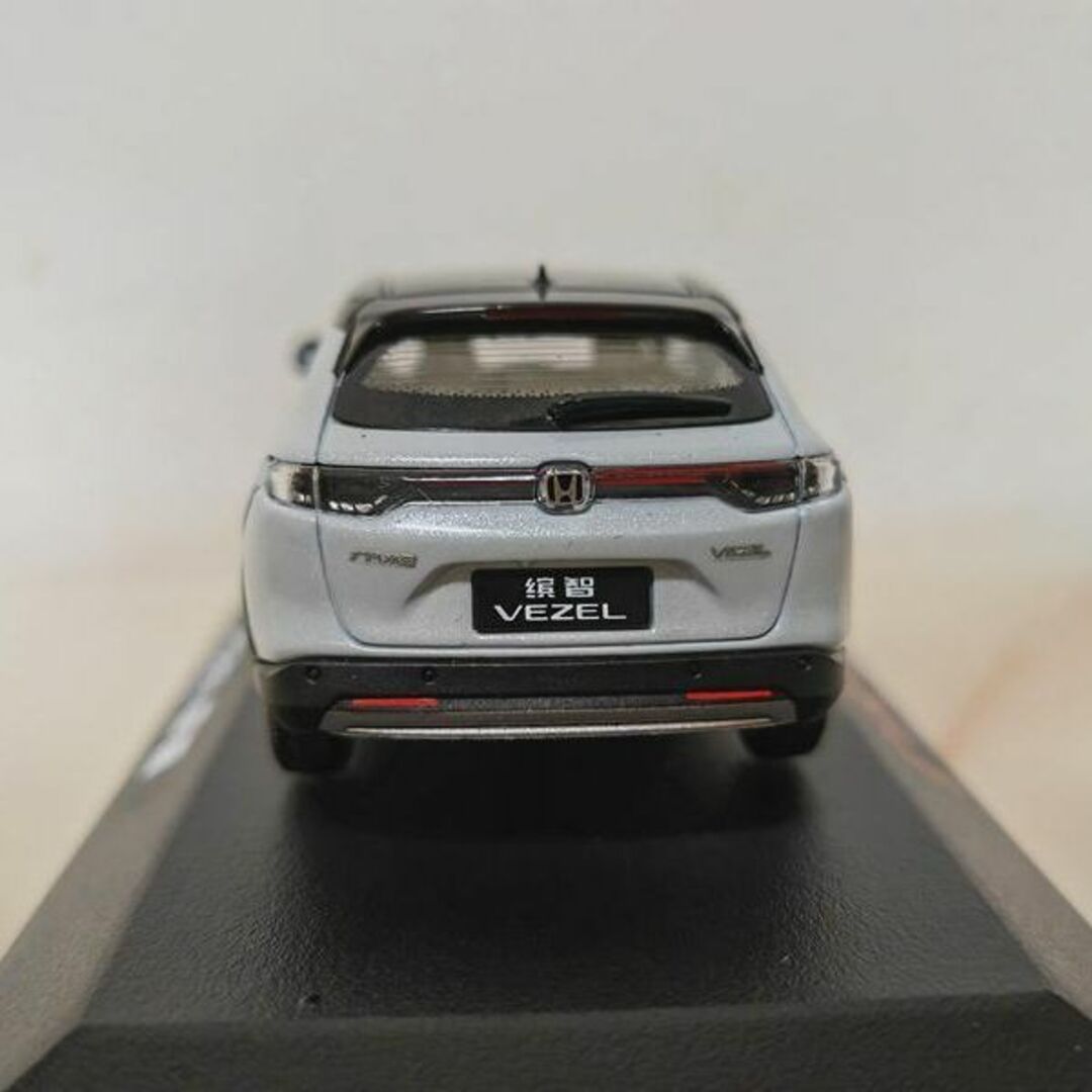 ミニカー 1/43 ホンダ ヴェゼル HONDA VEZEL 2023 ホワイト 1