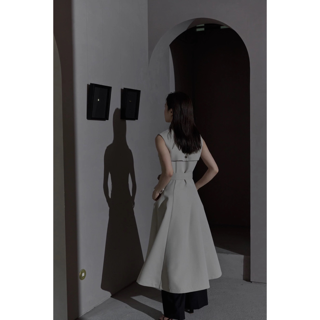 laubeblanc Sleeveless Coat Dress beige の通販 by mi's shop｜ラクマ