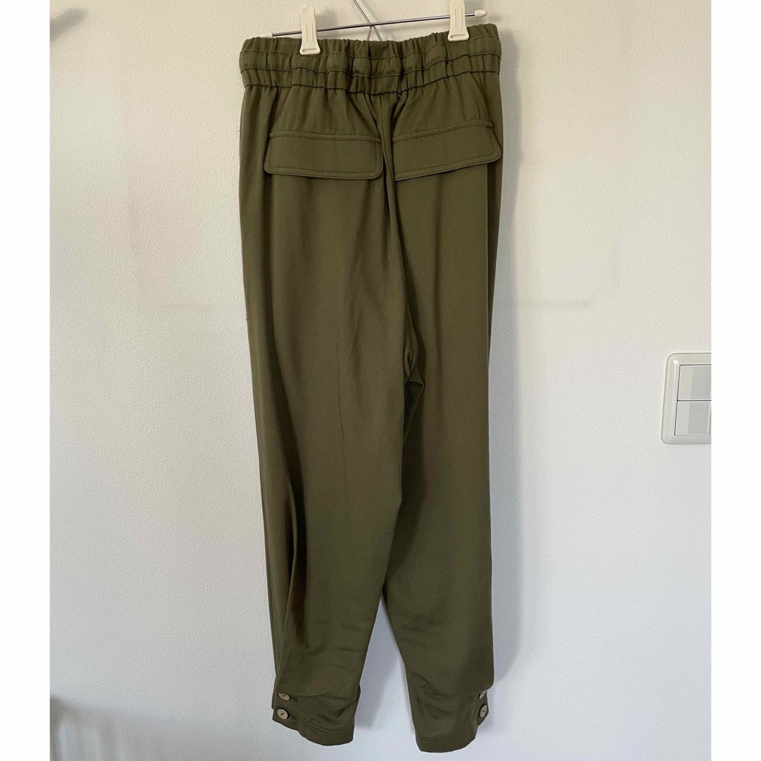 ALEXIA STAM(アリシアスタン)のALEXIA STAM Ankle Button Tuck Pants  レディースのパンツ(カジュアルパンツ)の商品写真