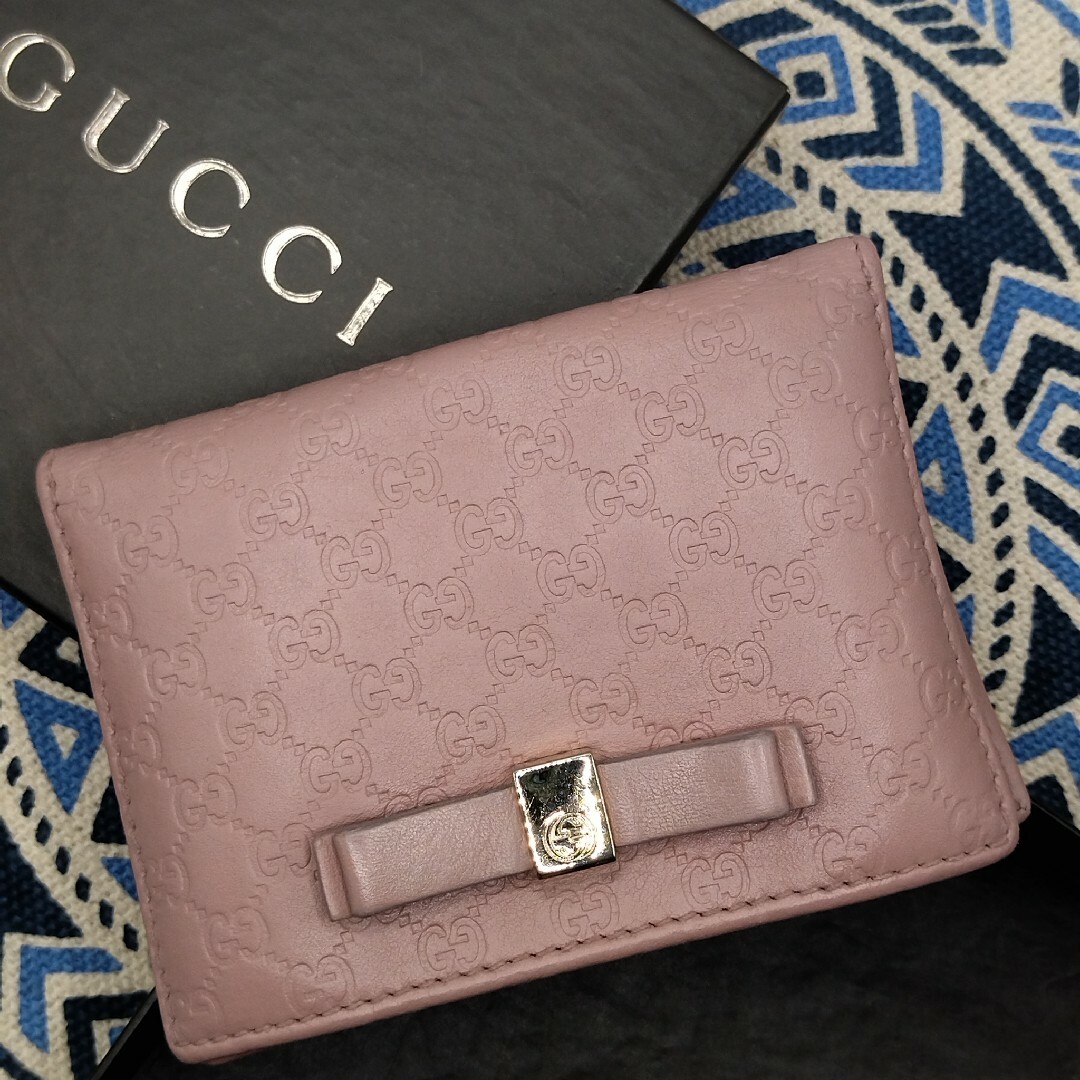 Gucci - グッチ 定期入れ ICカード ピンク マイクロシマ GG柄 【121