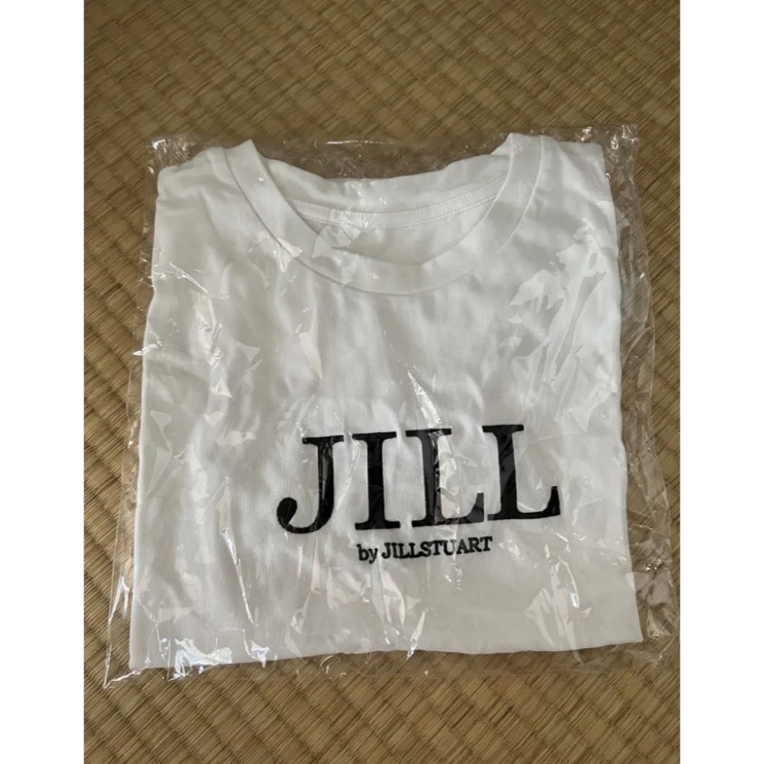 JILL by JILLSTUART(ジルバイジルスチュアート)のJILL by JILLSTUART オーガニックコットン　シシュウロゴTシャツ レディースのトップス(Tシャツ(半袖/袖なし))の商品写真