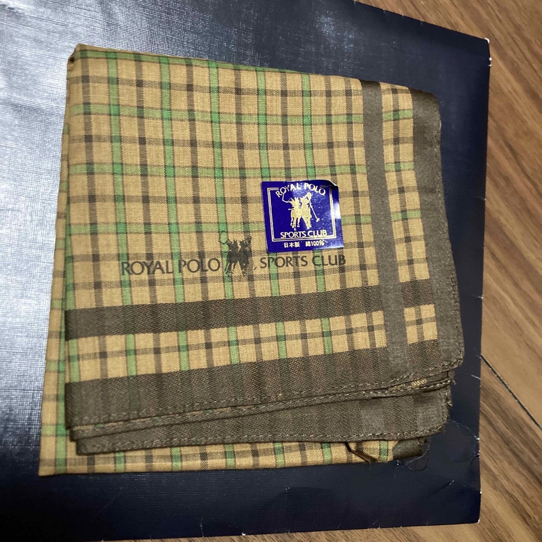 POLO RALPH LAUREN(ポロラルフローレン)の未使用　メンズハンカチ　ラルフローレン他 メンズのファッション小物(ハンカチ/ポケットチーフ)の商品写真