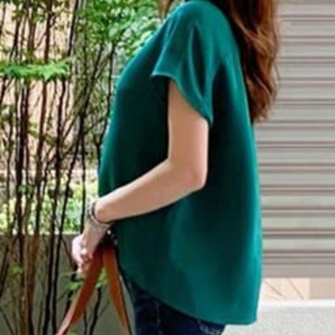 UNIQLO - ユニクロ ドレープVネックブラウス Mの通販 by sakura's