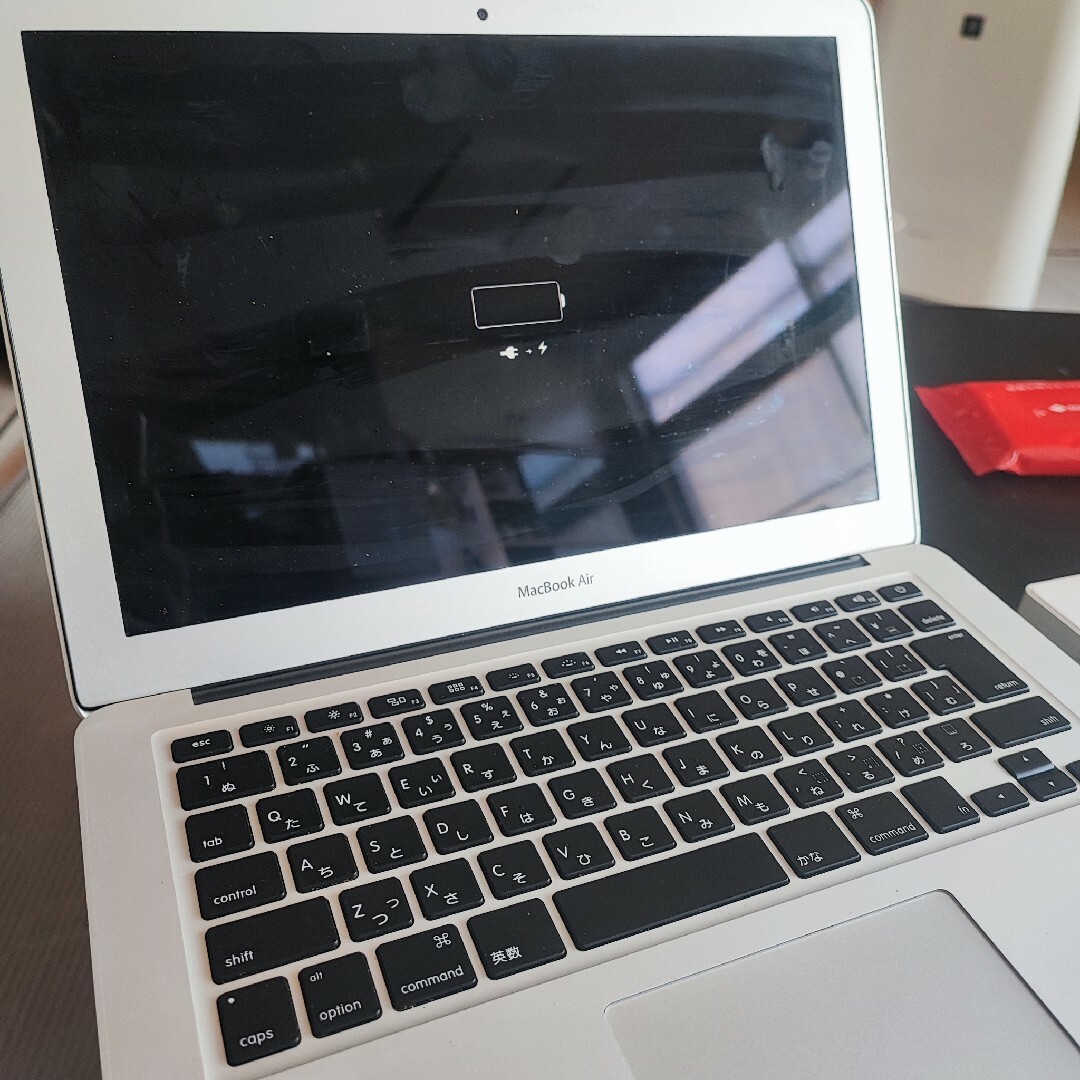 美品 Macbook Air 13インチ i7/2021年Office付き。