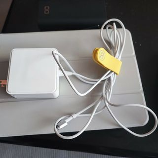 美品 Macbook Air 13インチ i7/2021年Office付き。