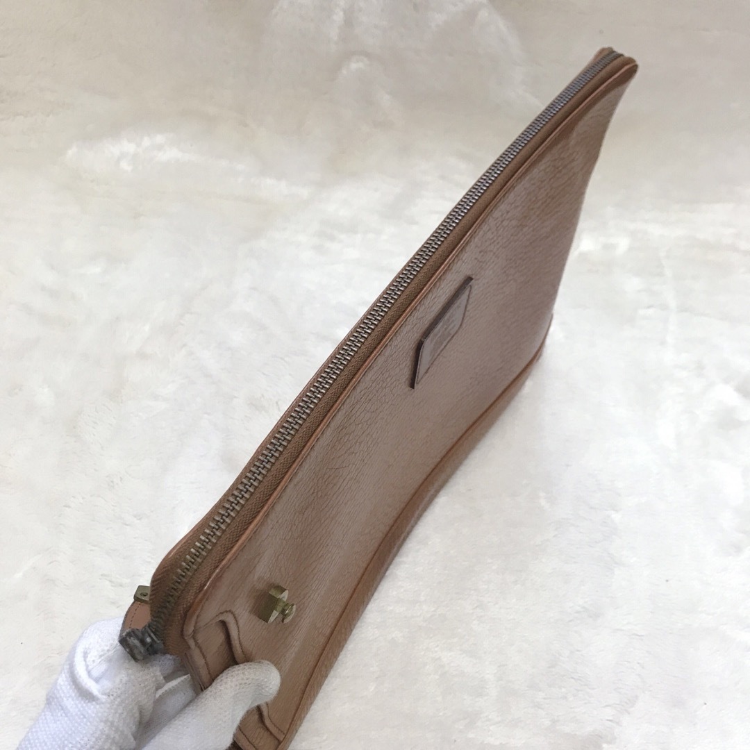 希少品 BURBERRY 大きめ ホースロゴ クラッチバッグ PCケース
