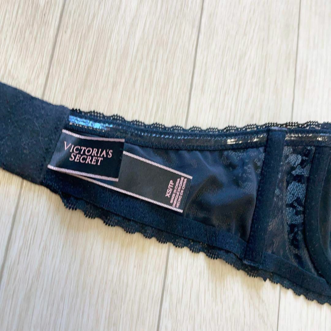 Victoria's Secret(ヴィクトリアズシークレット)のVICTORIA'S SECRET 黒レース ブラトップ チューブトップ XS レディースのトップス(ベアトップ/チューブトップ)の商品写真