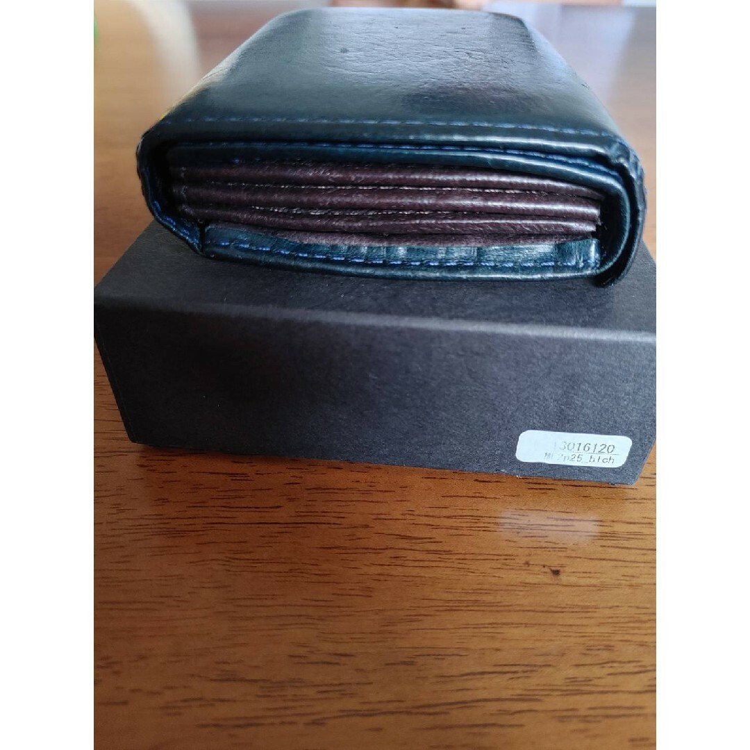 m+(エムピウ)のエムピウ　財布　ミッレフォッリエP25　ブルーチョコ メンズのファッション小物(折り財布)の商品写真