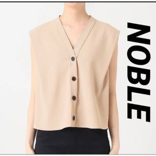 ノーブル(Noble)のNOBLE ノースリーブブラウス　ベージュ　14,900円(シャツ/ブラウス(半袖/袖なし))