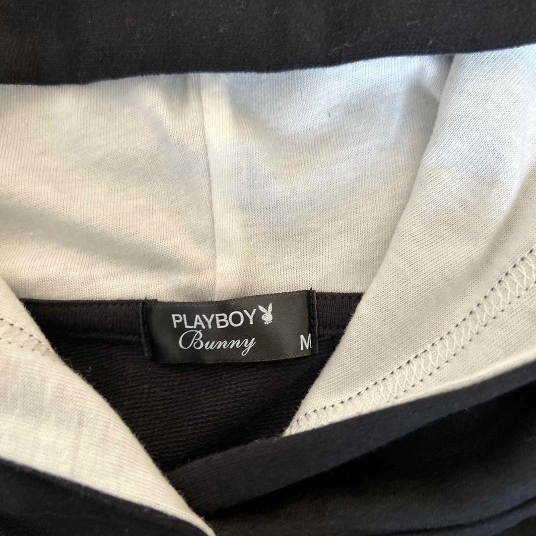 PLAYBOY(プレイボーイ)のプレイボーイPLAYBOY Mサイズ 半袖パーカー レディースのトップス(Tシャツ(半袖/袖なし))の商品写真