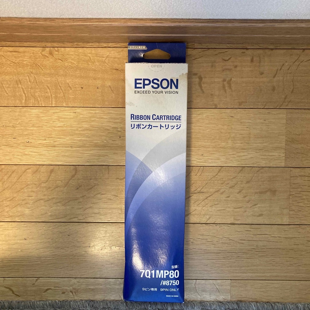 EPSON(エプソン)のEPSON リボンカートリッジ　7Q1M P80 インテリア/住まい/日用品のオフィス用品(OA機器)の商品写真