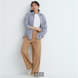 ユニクロ(UNIQLO)のUNIQLO タックワイドパンツ　ベージュ　xs(その他)