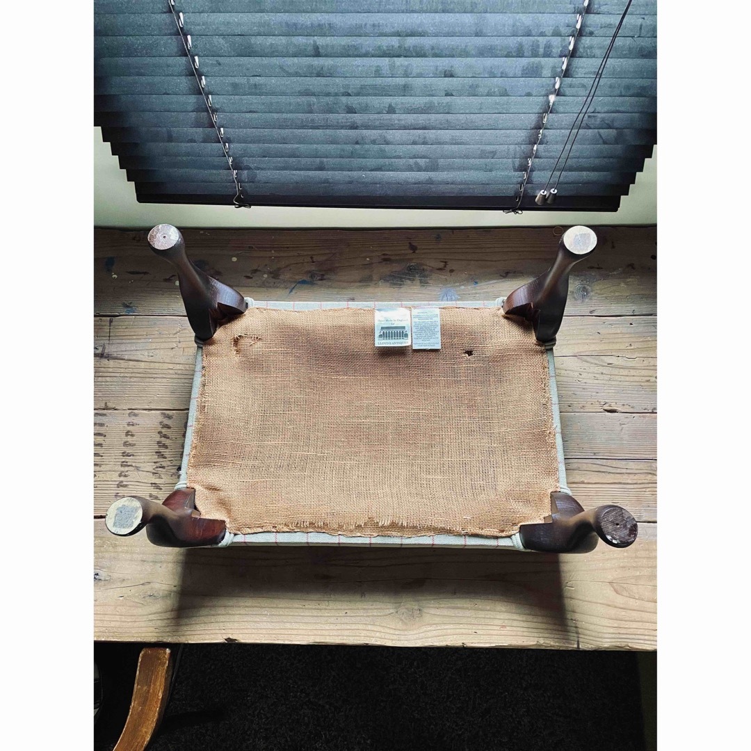 IDEE(イデー)の英国製 ロイズアンティークス フットスツール オットマン Lloyd's  インテリア/住まい/日用品の椅子/チェア(スツール)の商品写真