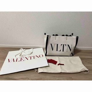 ヴァレンティノ(VALENTINO)のヴァレンティノ(ショルダーバッグ)