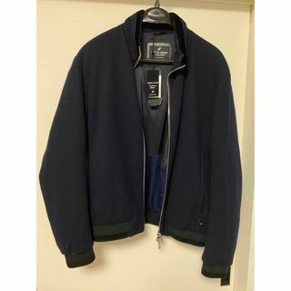 ジョルジオアルマーニ(Giorgio Armani)の未使用　52サイズ　XL  ジョルジオ アルマーニ  最高級中綿カシミア(ダウンジャケット)