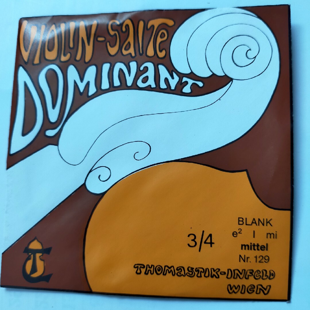 バイオリン弦   DOMINANT  ドミナント 未使用 楽器の弦楽器(その他)の商品写真
