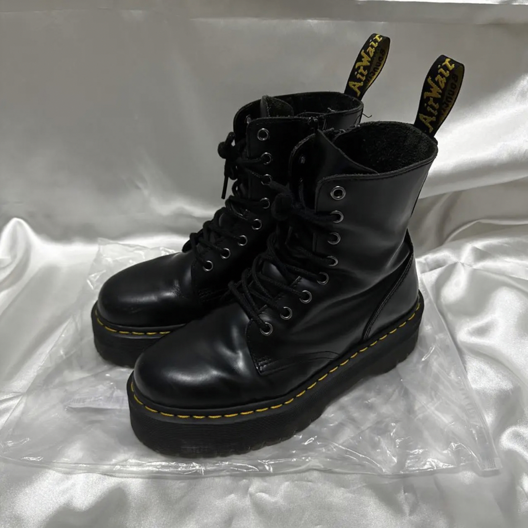 激レア】Dr.Martens JADON UK6 赤 厚底 8ホール 男女可-