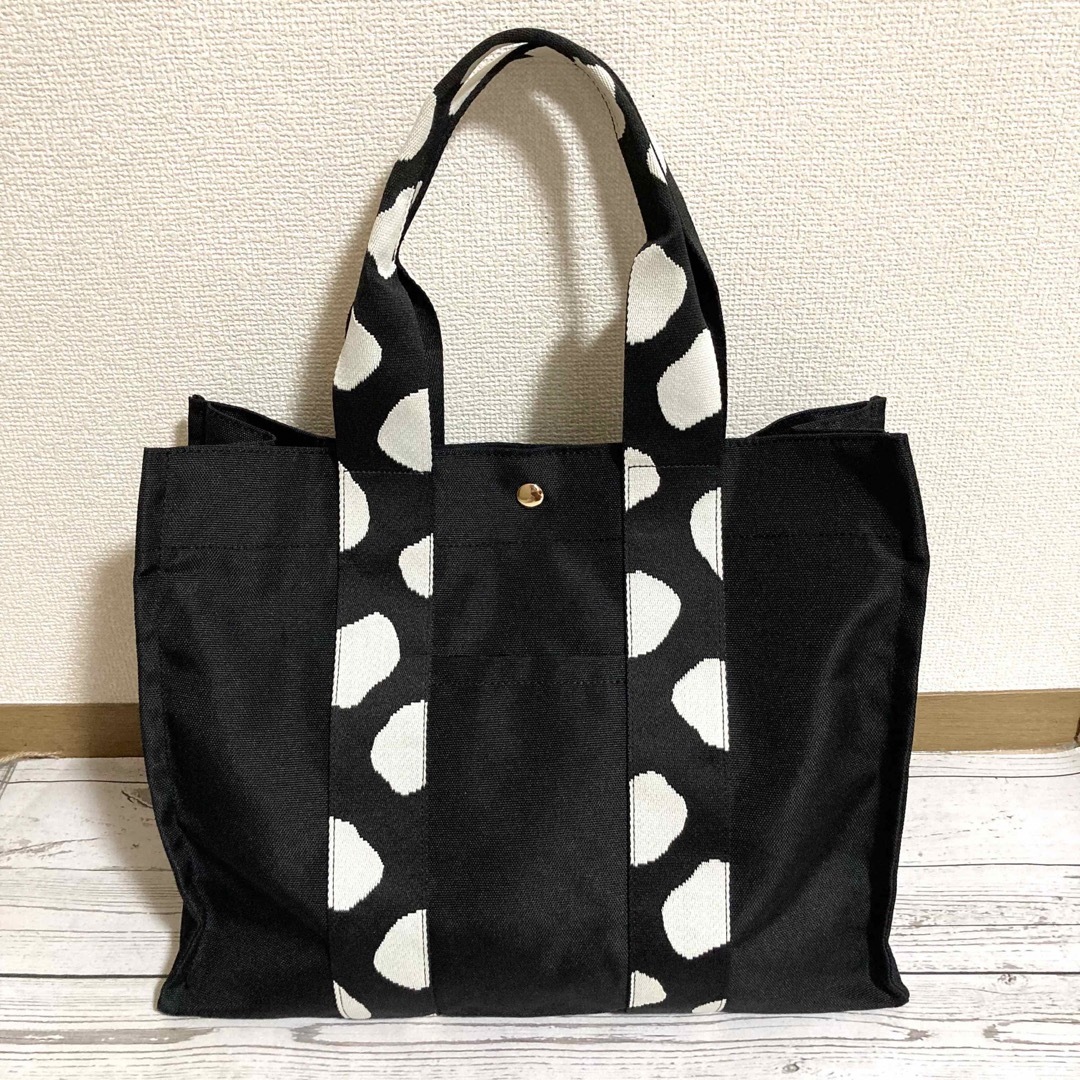 ear PAPILLONNER - 美品 ear PAPILLONNER 撥水ダルメシアン柄テープ