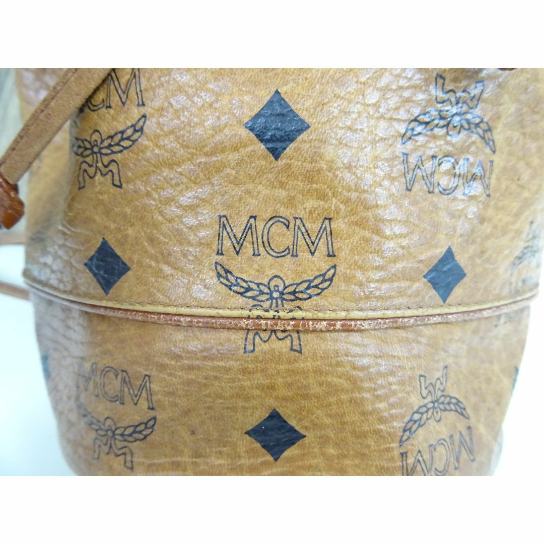 MCM(エムシーエム)のM水034 / MCM ヴィセトス柄 ショルダーバッグ 巾着 レザー レディースのバッグ(ショルダーバッグ)の商品写真