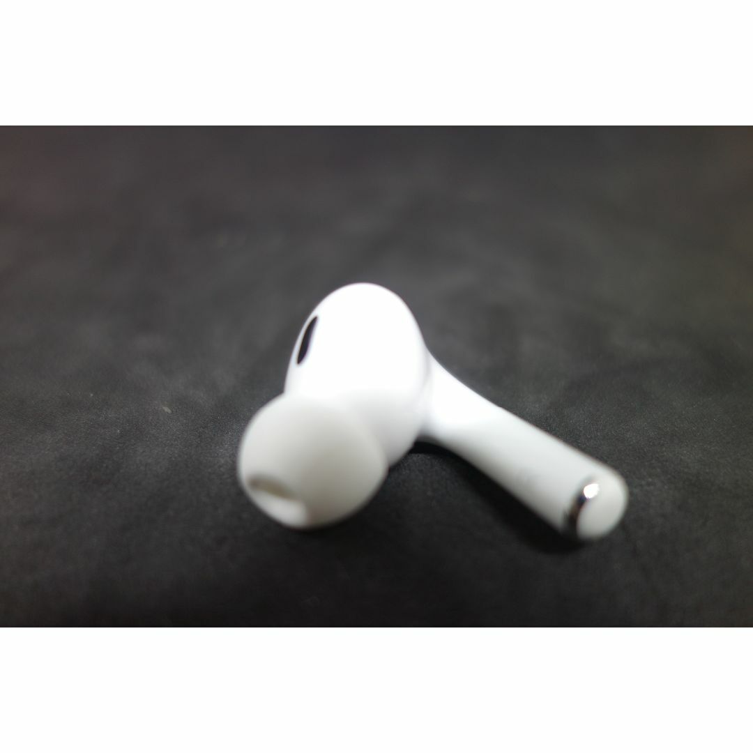 Apple純正 AirPods Pro 第2世代イヤホン本体 片耳 右 （R）①