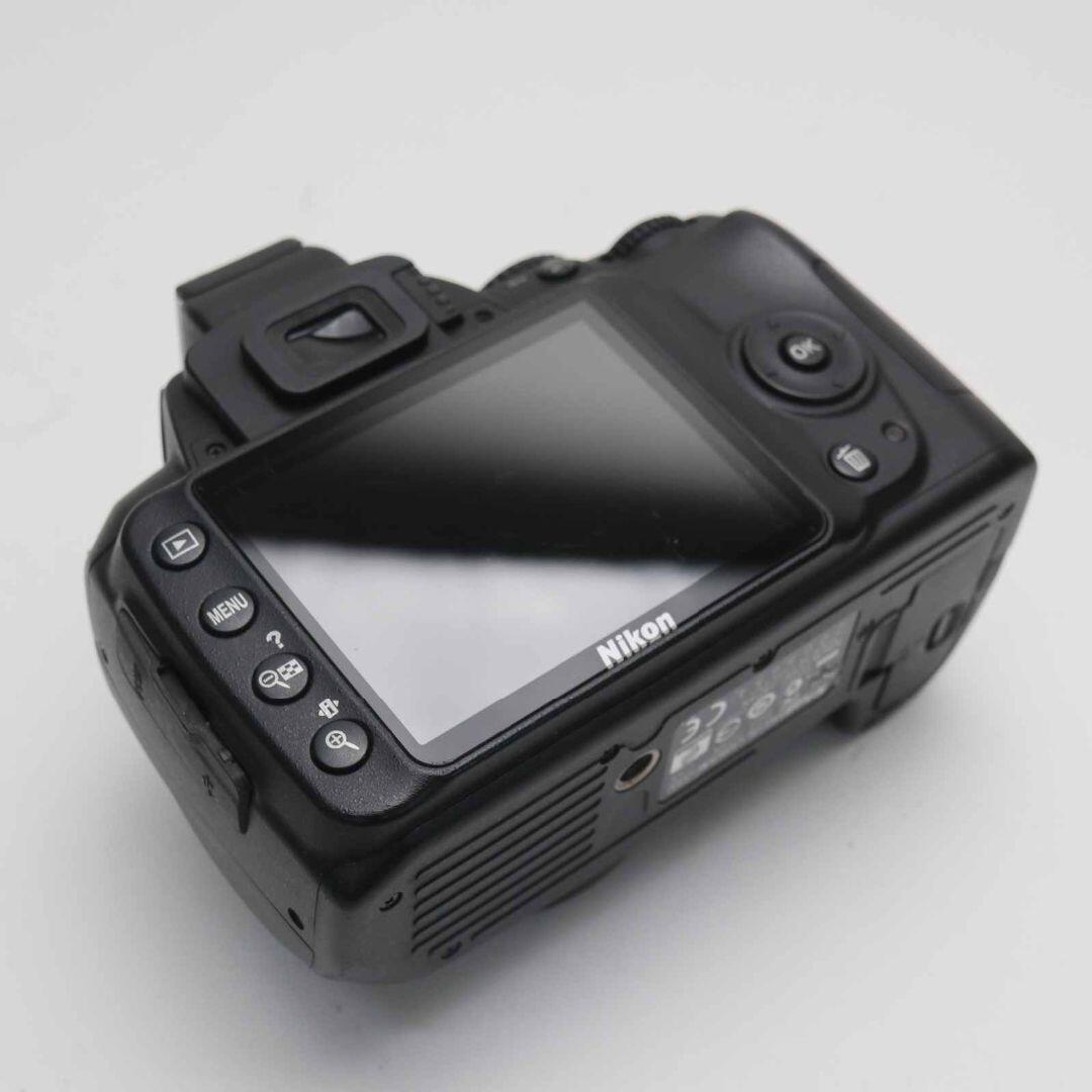 Nikon D3000 ブラック ボディ 1