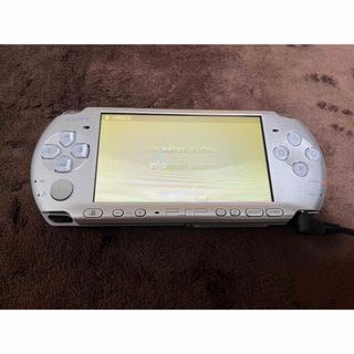 プレイステーションポータブル(PlayStation Portable)のPSP PSP3000 シルバー　(携帯用ゲーム機本体)