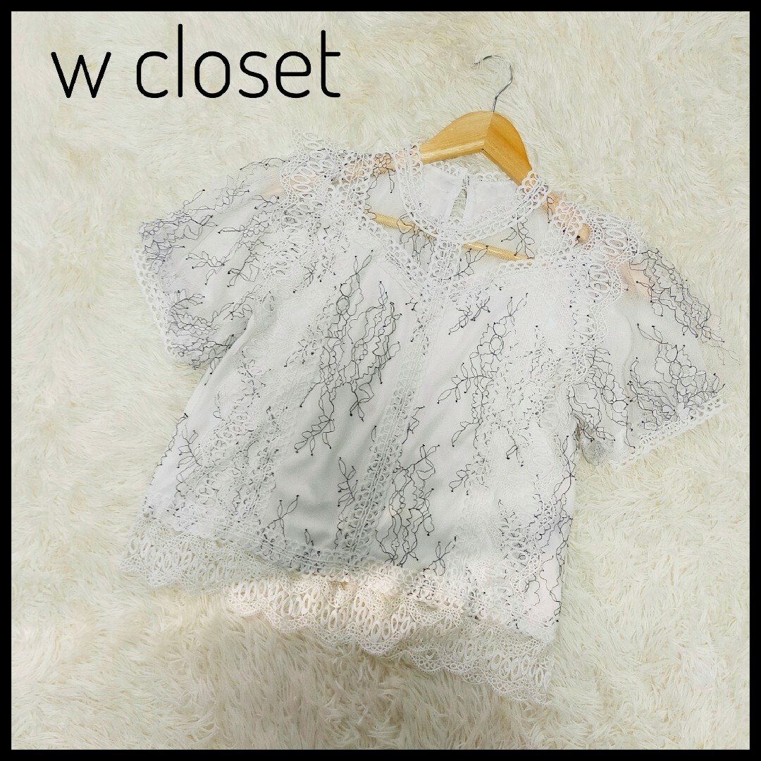 w closet(ダブルクローゼット)の◎w closet　ダブルクローゼット　レース　ブラウス　花柄　シフォン　M レディースのトップス(シャツ/ブラウス(半袖/袖なし))の商品写真