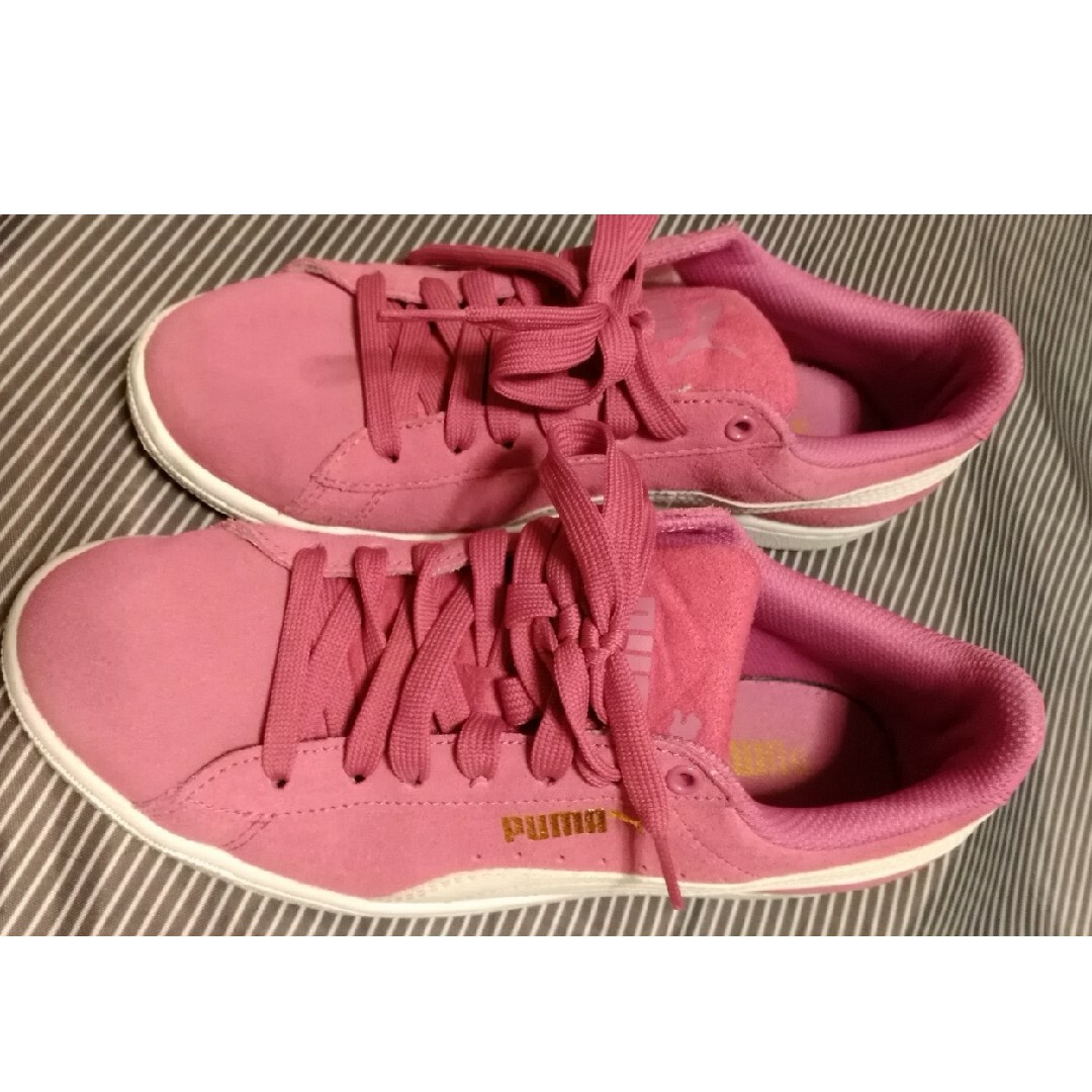 ピンクの靴 23cm