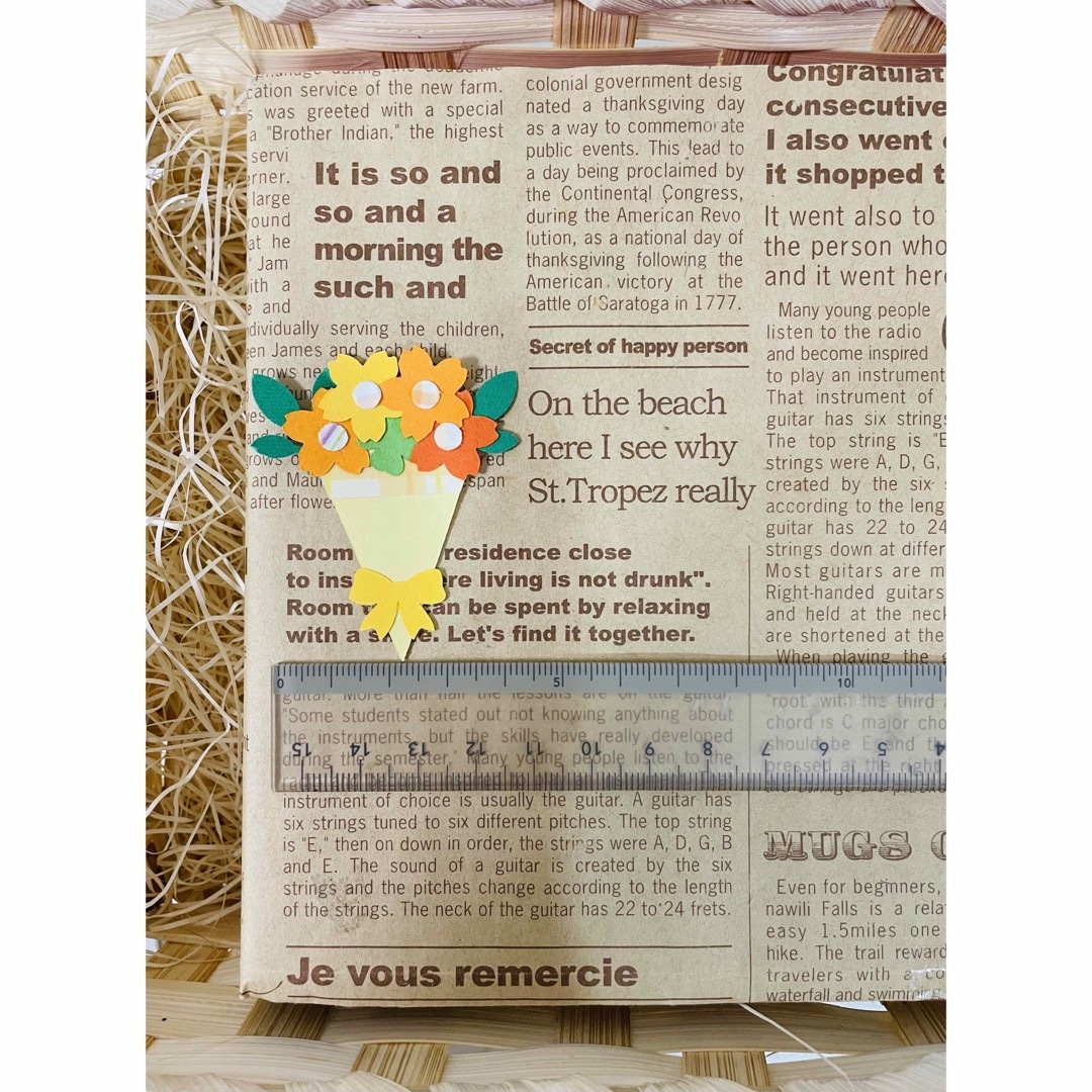 クラフトパンチ　花束　メッセージカード　卒園式　卒園式　ミックス16枚 ハンドメイドの文具/ステーショナリー(カード/レター/ラッピング)の商品写真