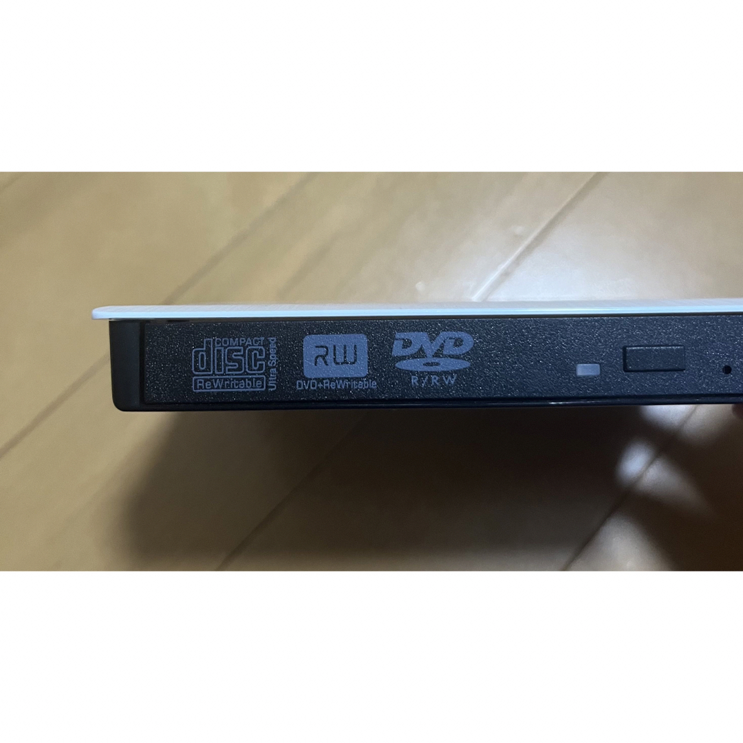 外付けCD/DVDドライブ　USB スマホ/家電/カメラのPC/タブレット(PC周辺機器)の商品写真