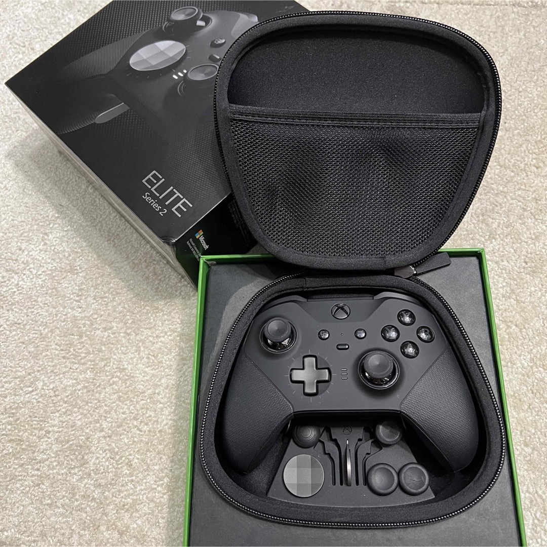 Xbox Elite ワイヤレス コントローラー シリーズ 2