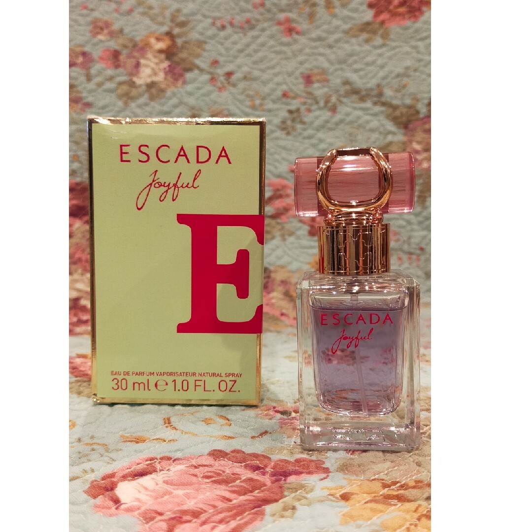 ESCADA 【エスカーダ】オーデパルファム 30mlの通販 by よーさん's shop｜エスカーダならラクマ