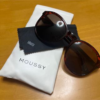 マウジー(moussy)のrinka様♡moussy サングラス　ケースメガネ拭き付き(サングラス/メガネ)