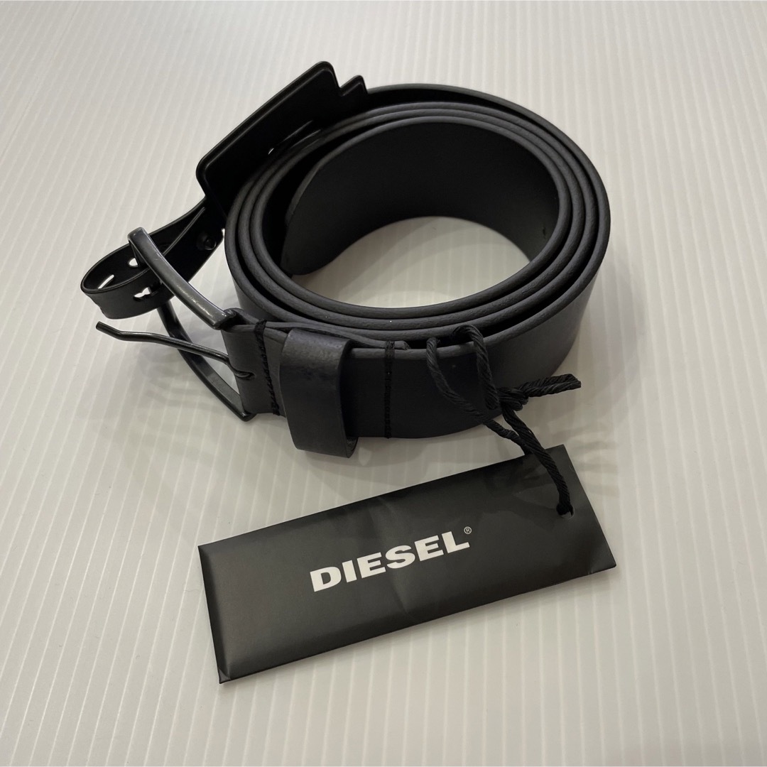 新品DIESELメンズのレザーベルト★DIESEL logo★