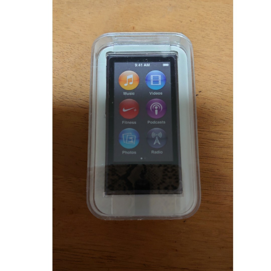 ポータブルプレーヤー新品、未使用 iPod nano 16G ブラック