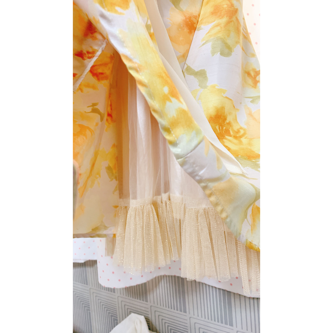 AIMER(エメ)の花柄　Tikaイエロードレス　パーティードレス演奏会　発表会　ナイトドレス レディースのフォーマル/ドレス(ミディアムドレス)の商品写真