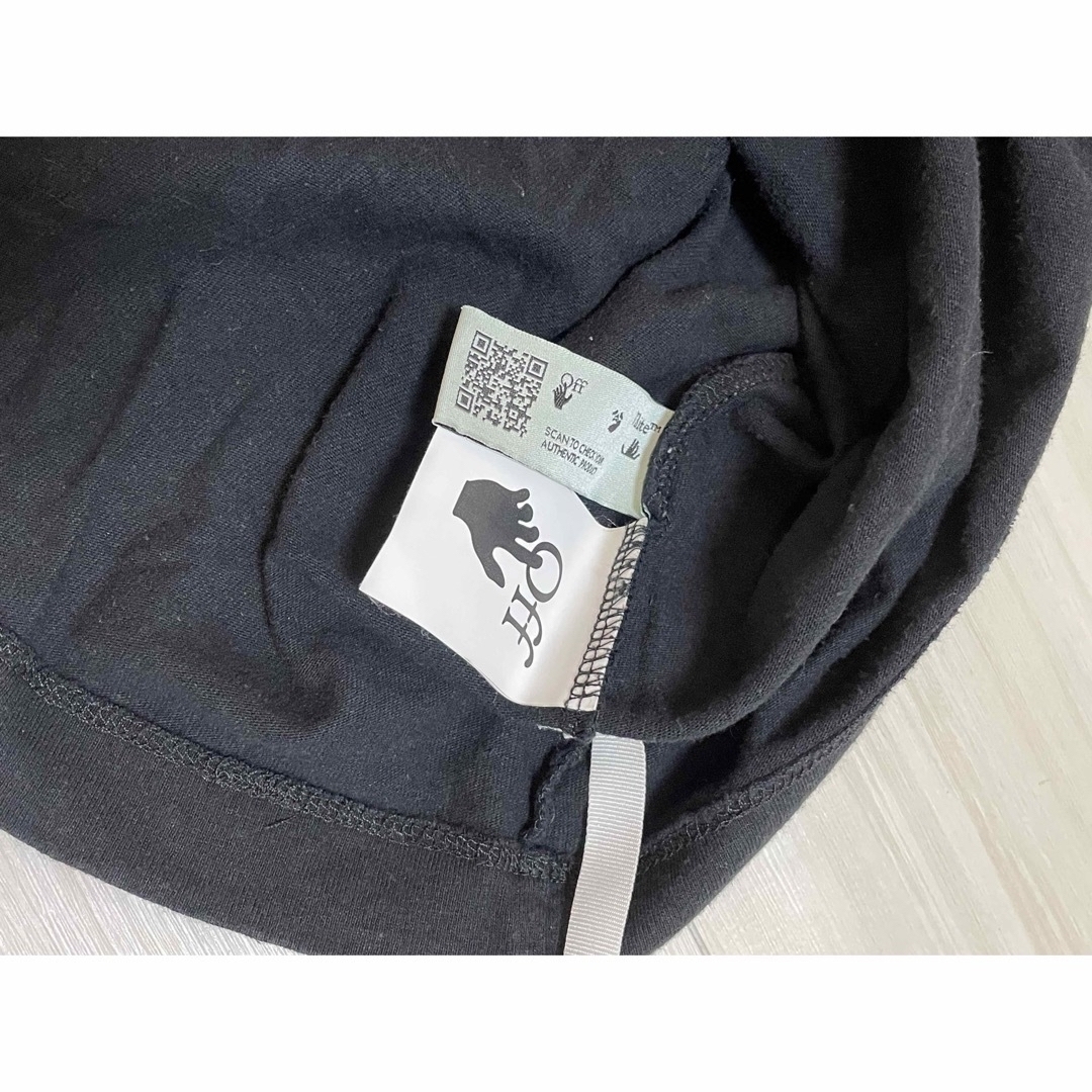 限界突破値下げ！OFF WHITE オフホワイト