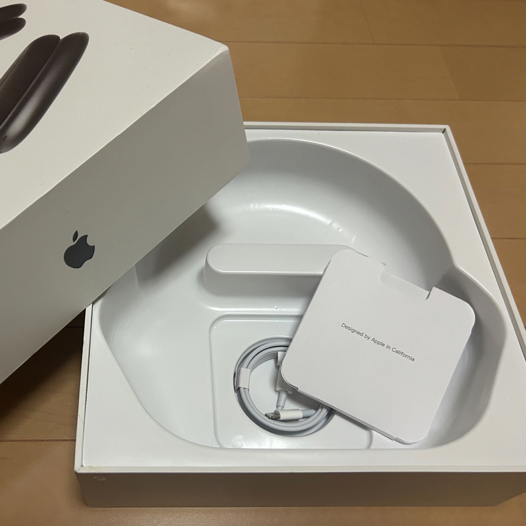 AirPods Max ヘッドホン ヘッドフォン/イヤフォン AirPods Max ヘッドホン ヘッドフォン/イヤフォン