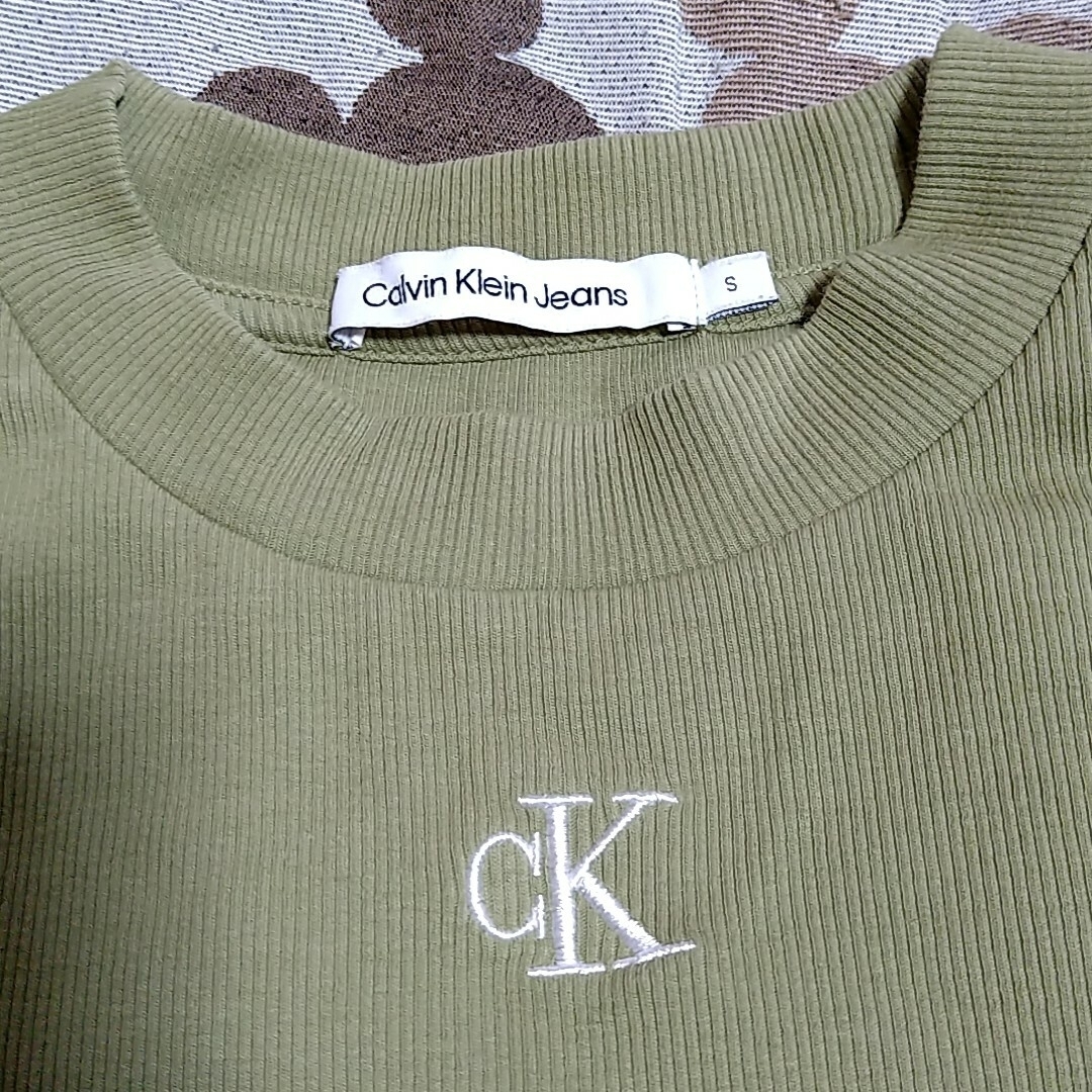 Calvin Klein(カルバンクライン)のカルバンクラインジーンズ レディースのトップス(Tシャツ(半袖/袖なし))の商品写真