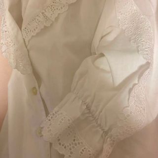 Lochie - ヴィンテージ ブラウスjantiques hooked toro itimiの通販 by