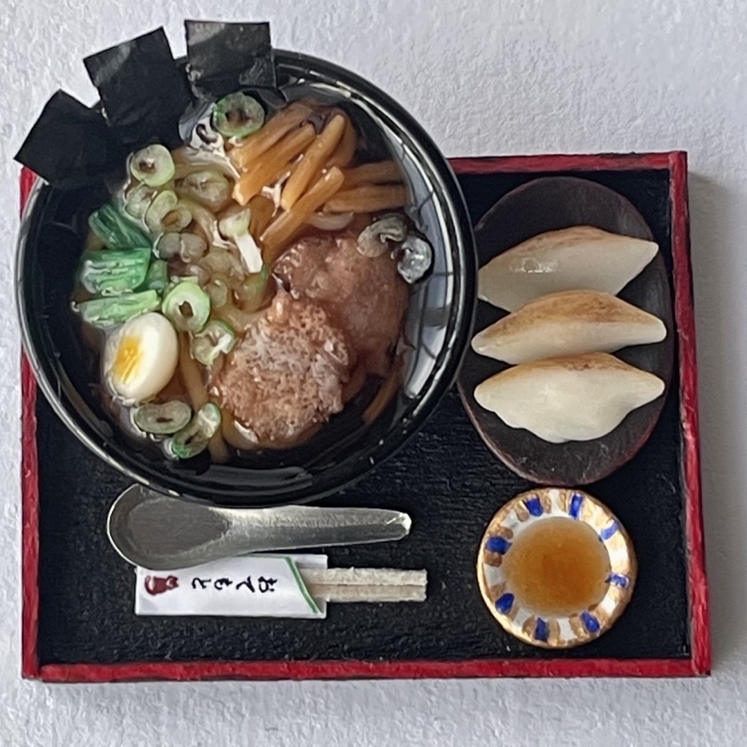 ミニチュアフード ラーメン・餃子セットの通販 by hachi8miniature オレンジ様専用 ミニチュアフード ラーメン・餃子セット